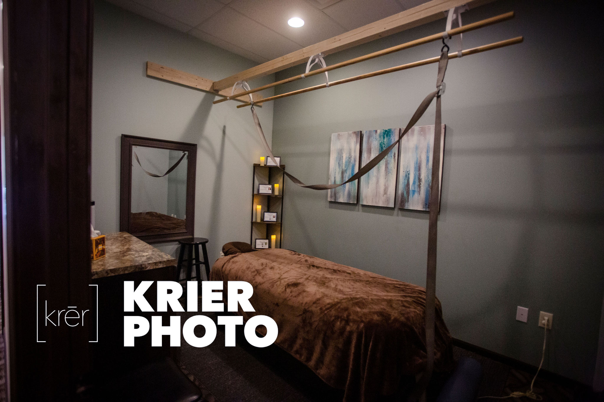 Massage therapy room at Frankum Chiropractic in Smithville, MO, designed for relaxation and healing